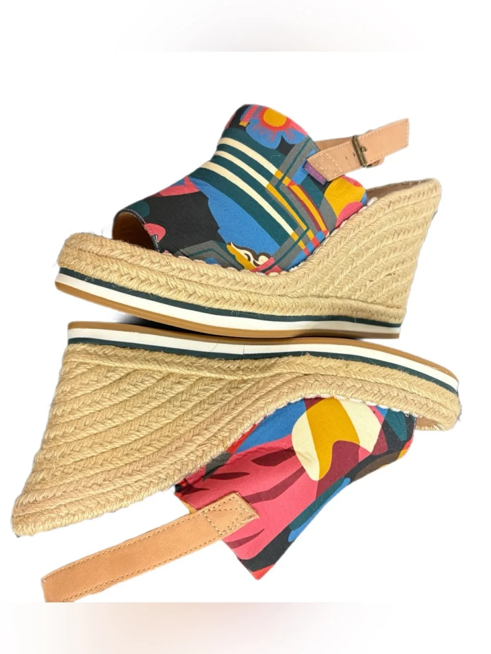 Toms Multicolor Canvas Graphic Espadrille Wedge Sandal Size 8 NWOT